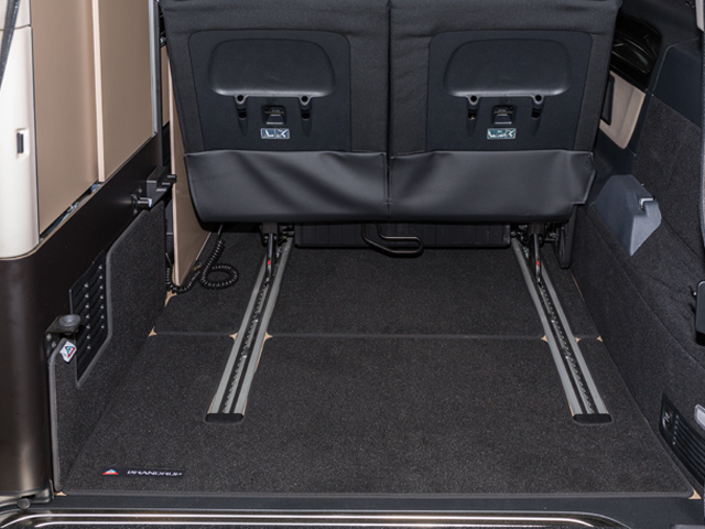Dywan do bagażnika Mercedes-Benz V-Class Marco Polo od 2014 czarny